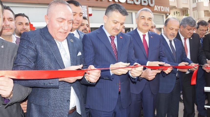 Bakan Pakdemirli, Aydın&rsquo;da Ekonomi Kulub&uuml;&rsquo;n&uuml;n a&ccedil;ılışını yaptı