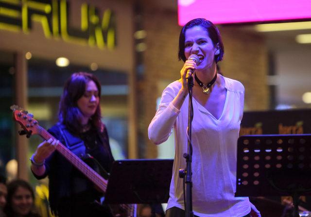 Baba kız aynı sahnede 3