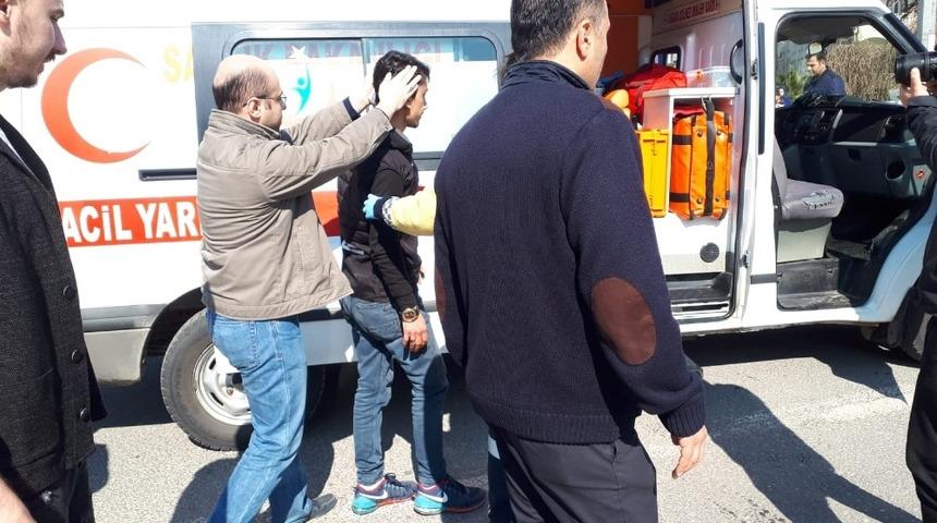 Otomobil ile motosiklet çarpıştı: 1 Yaralı