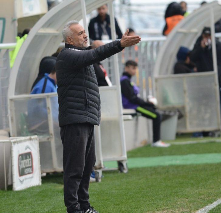 Manisa BBSK’den kendi evinde 4 gollü galibiyet G1