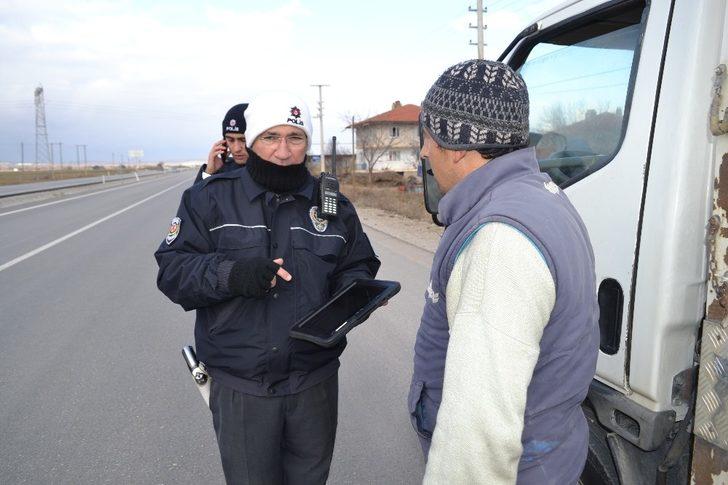 Şuhut’ta yol denetimleri G3
