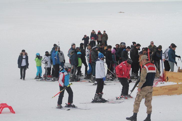 Akın akın gittiler! Kop Dağı'nda renkli görüntüler G4