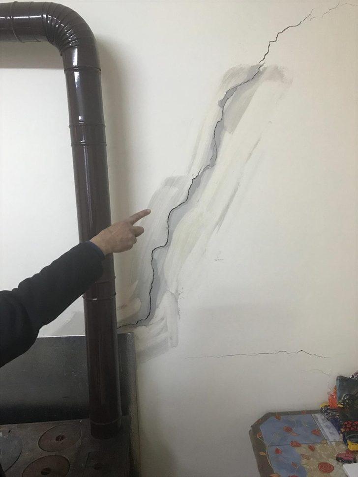 GÜNCELLEME - Ordu'da heyelan nedeniyle bazı evler boşaltıldı G1