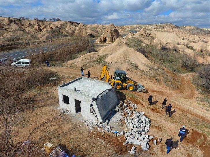 Kapadokya'daki yapıların yıkılmasına başlandı  G1