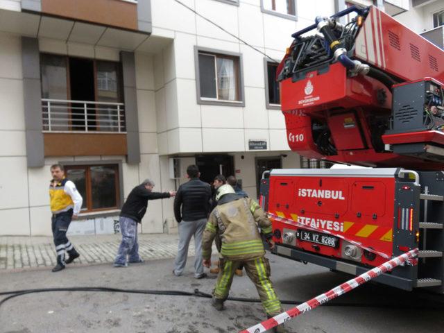 Maltepe'de eski koca dehşeti... Yeniden bir araya geldiği kadının evini yaktı