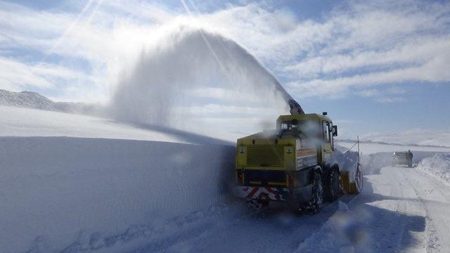 Muş&rsquo;ta 205 k&ouml;y yolunun tamamı ulaşıma a&ccedil;ıldı 1
