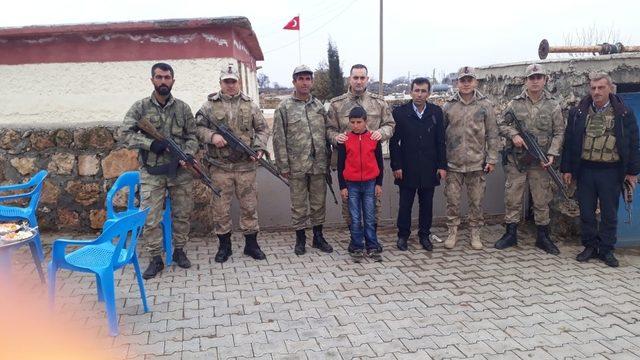 Midyat İlçe Jandarma Komutanı köy ziyaretinde bulundu