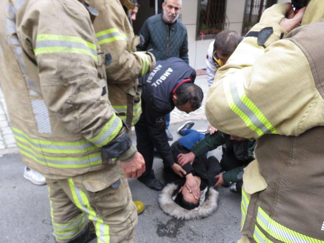 Eski koca, yeniden bir araya geldiği kadının evini kundakladı 