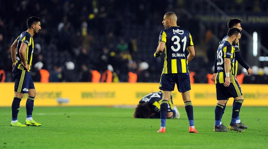 Fenerbah&ccedil;e son 28 yılın en k&ouml;t&uuml; i&ccedil; saha performansını sergiledi