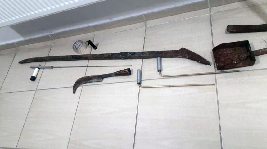 M&uuml;lteci operasyonundan, ka&ccedil;ak kazıcılar &ccedil;ıktı