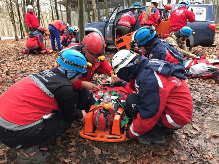 Sakarya'daki arama kurtarma tatbikatı gerçeğini aratmadı  G5