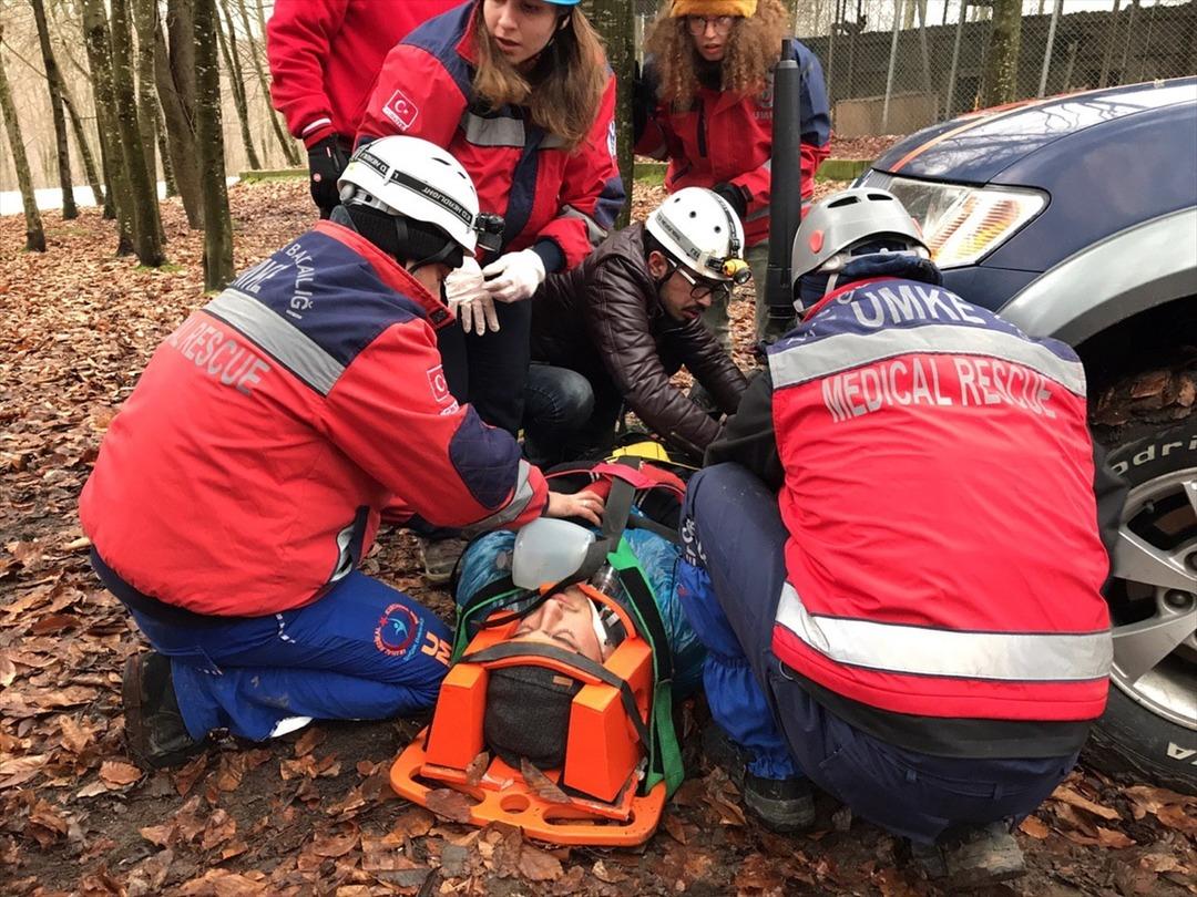 Sakarya'daki arama kurtarma tatbikatı ger&ccedil;eğini aratmadı 