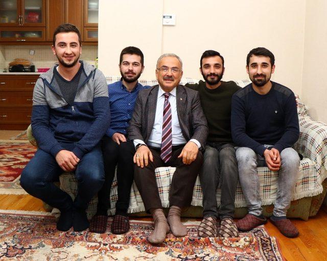 Güler:”Yeni dönem gençlerin olacak”