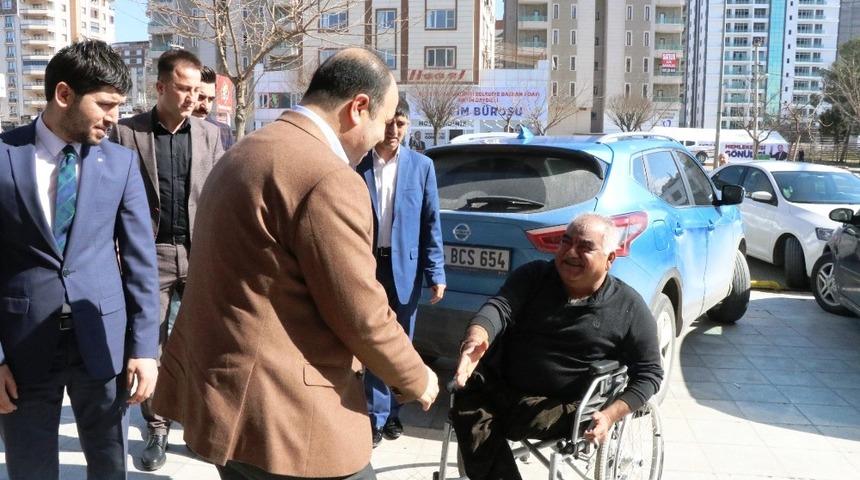Başkan Nihat Çiftçi engelli vatandaşlarla bir araya geldi