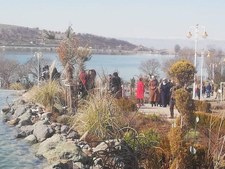 Güneşli havayı fırsat bilen Malatyalılar Tabiat Parkına koştu G4