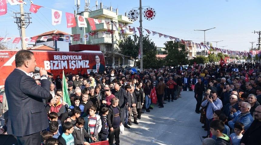 Tuna: "Mersin&rsquo;i birleştirerek b&uuml;y&uuml;teceğiz, &uuml;reterek kalkındıracağız"