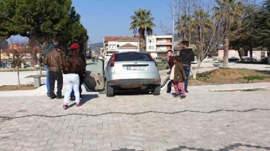 Müze gezmek için geldiler, şok üstüne şok yaşadılar!