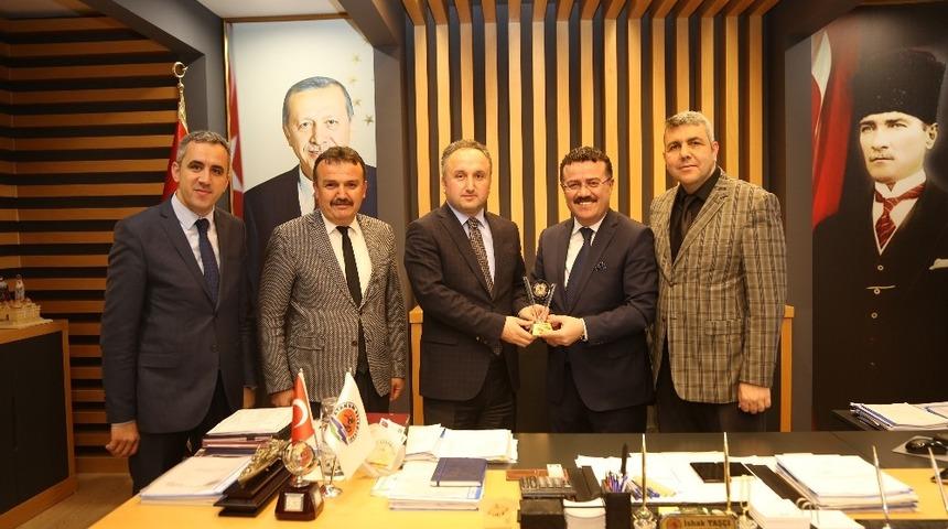 Başkan Taş&ccedil;ı: "Eğitime 10 milyon TL destek verdik"