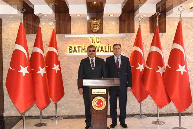 Uzunkaya: 100 &uuml;n &uuml;zerinde komiser yardımcısı FET&Ouml; den tutuklandı 2