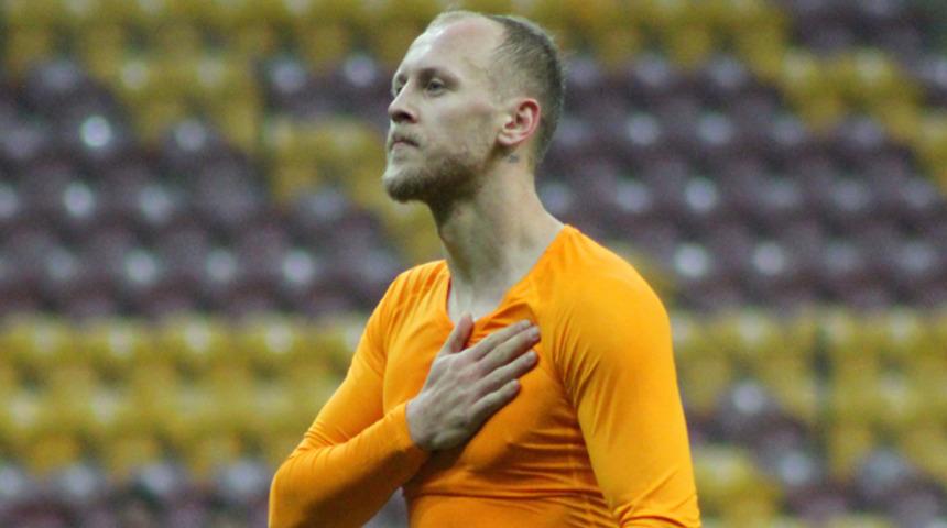  Galatasaraylı futbolcu Semih Kaya'dan Fenerbahçe'ye gönderme