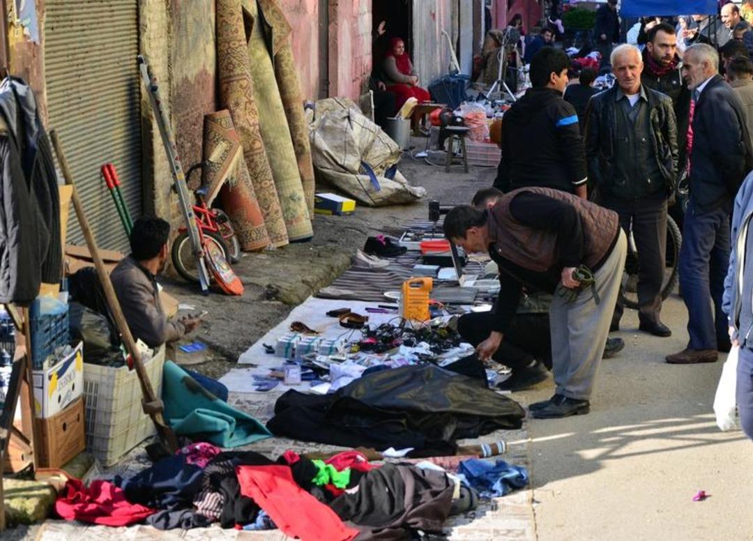 İğne atılsa yere d&uuml;şm&uuml;yor! Sabahın ilk ışıklarından itibaren başlıyor 