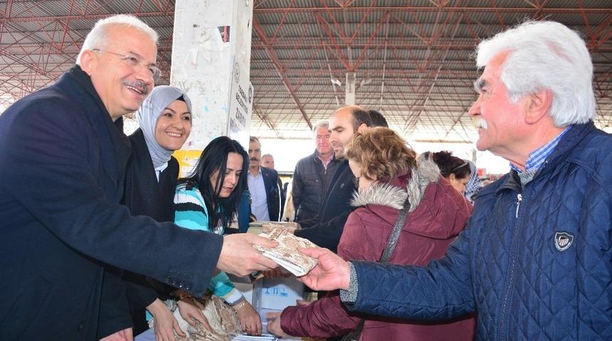 Torbalı Belediyesi&rsquo;nden bez torba kampanyası