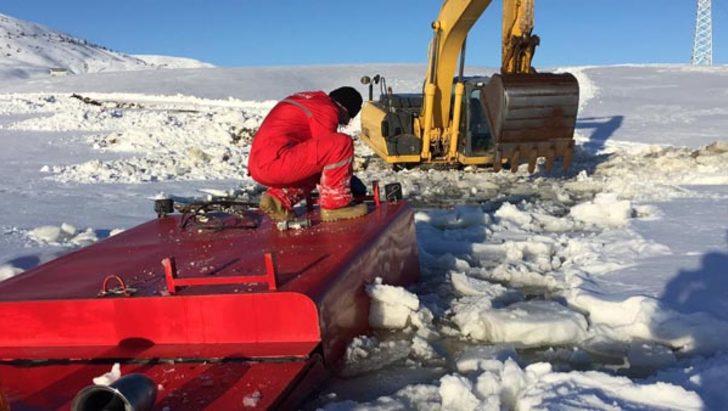 Donan baraja gömüldü!  G4