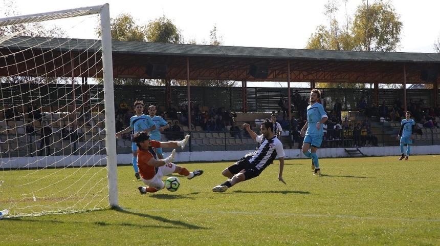 Kırkg&ouml;z D&ouml;şemealtı ilk ma&ccedil;ında g&ouml;z doldurdu