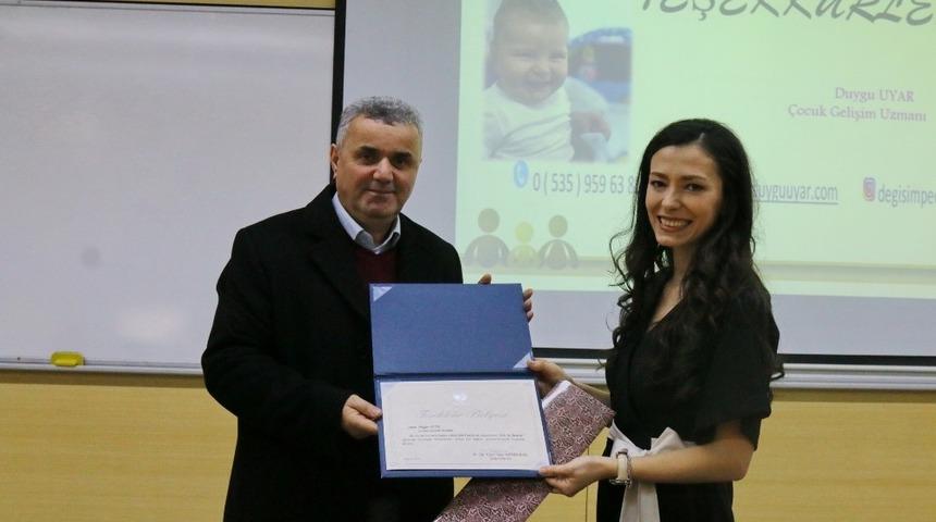 SA&Uuml;&rsquo;de &lsquo;&Ccedil;alışan aileler ve &ccedil;ocukları&rsquo; konulu eğitim verildi