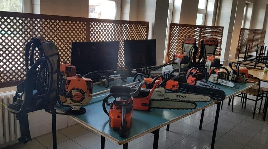 &Ccedil;aldıklar malları sosyal medyada satan su&ccedil; &ouml;rg&uuml;t&uuml; yakalandı: 6 g&ouml;zaltı