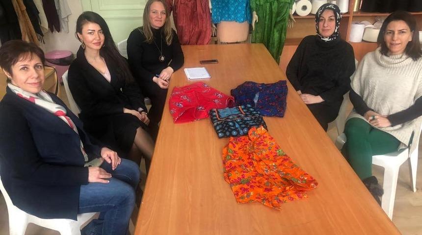 İstanbul Ticaret &Uuml;niversitesinden dikiş eğitimine katkı