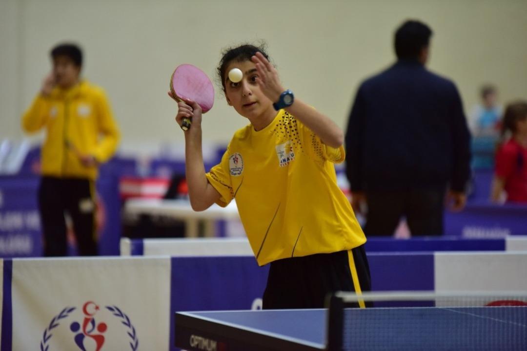 Osmaniye&rsquo;de masa tenisi heyecanı sona erdi