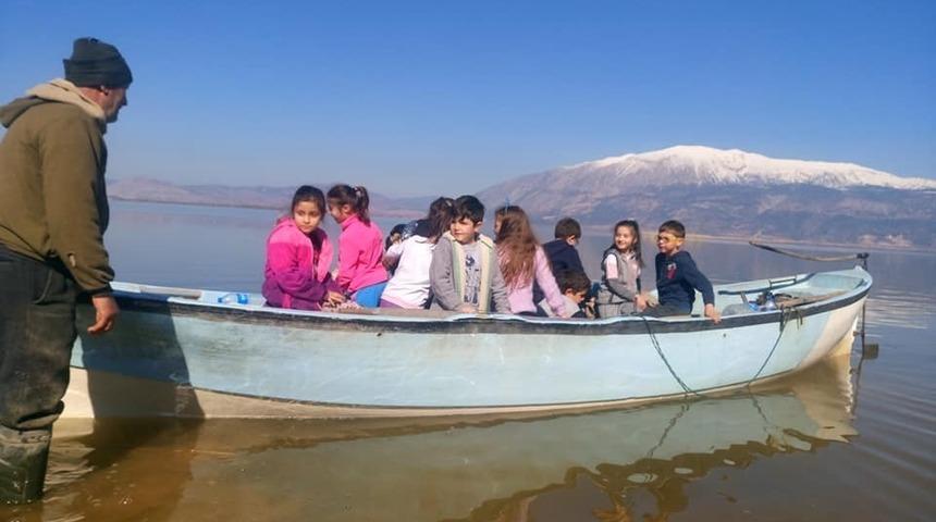 Minik izciler doğayı keşfetti