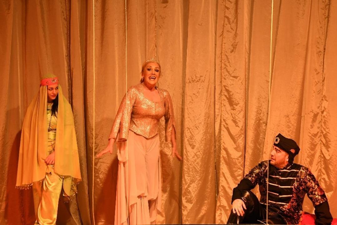 Binbir Gece Masalları Ispartalılar ile buluştu