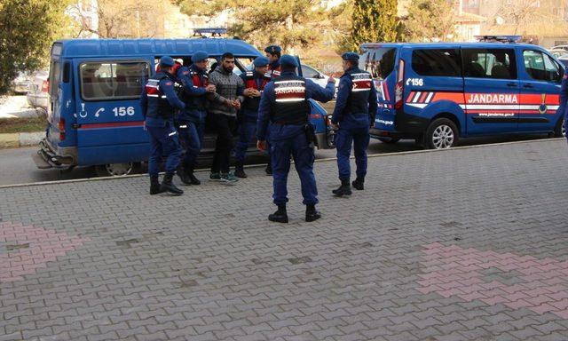 Uyuşturucu satıcılarına şafak operasyonu: 8 gözaltı