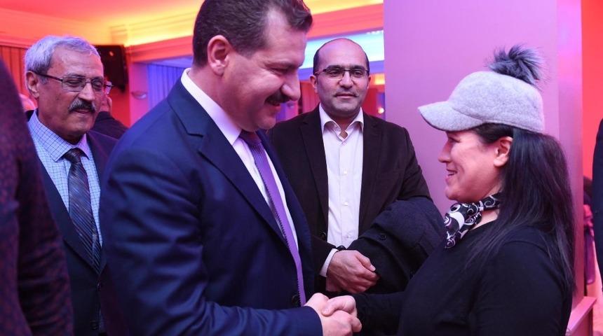 Yozgatlılardan Y&uuml;cel Yılmaz&rsquo;a tam destek