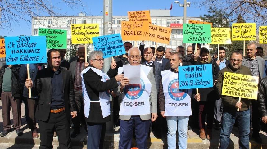 Milli Eğitim &ccedil;alışanlarının 3600 ek g&ouml;sterge talebi