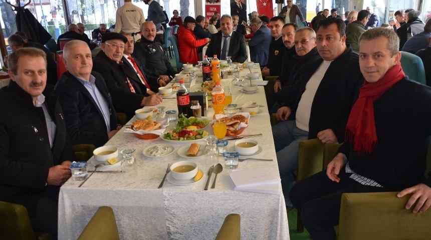 Fatsalı muhtarlar veda yemeği