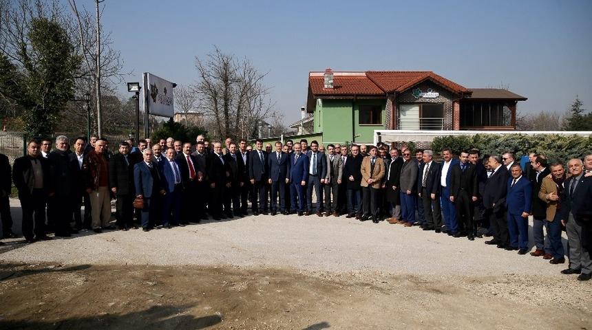 Alinur Aktaş: "Algıyla belediyecilik yapanları halkımız değerlendirecek"