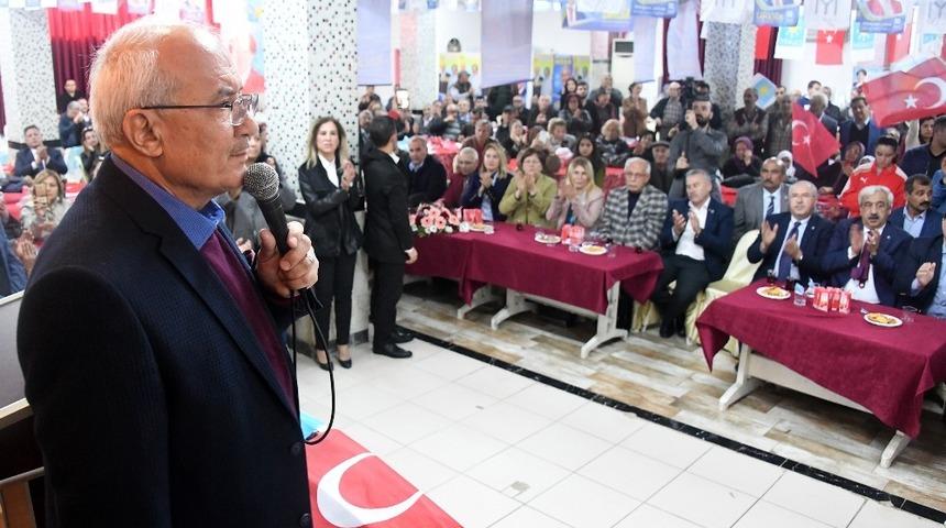Kocamaz: "Bizim olduğumuz yerde hizmet olur&rdquo;