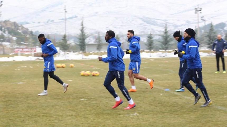 Yeni Malatyaspor'a Aboubakar Kamara'dan iyi haber