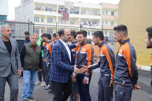 Şanlıurfa U-19 futbol takımının madalyaları verildi