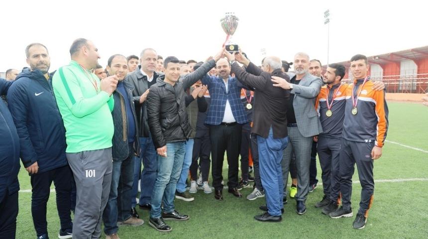 Şanlıurfa U-19 futbol takımının madalyaları verildi