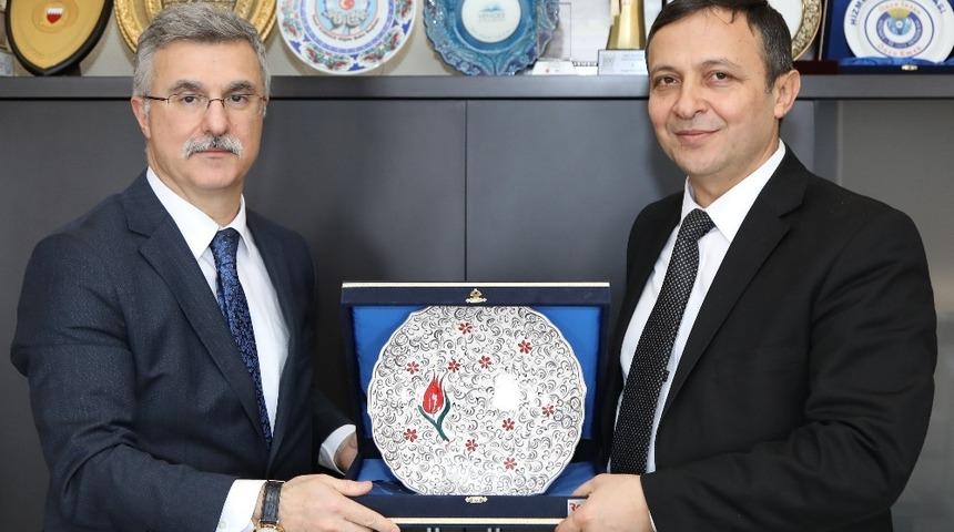 Rekabet Kurumu Başkanı Torlak&rsquo;tan ER&Uuml; Rekt&ouml;r&uuml; &Ccedil;alış&rsquo;a Ziyaret