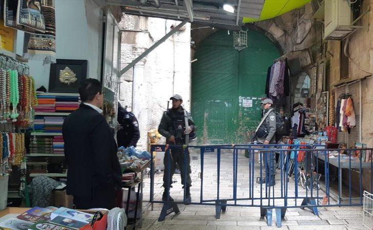 Mescid-i Aksa'nın tüm kapıları yeniden açıldı  G1