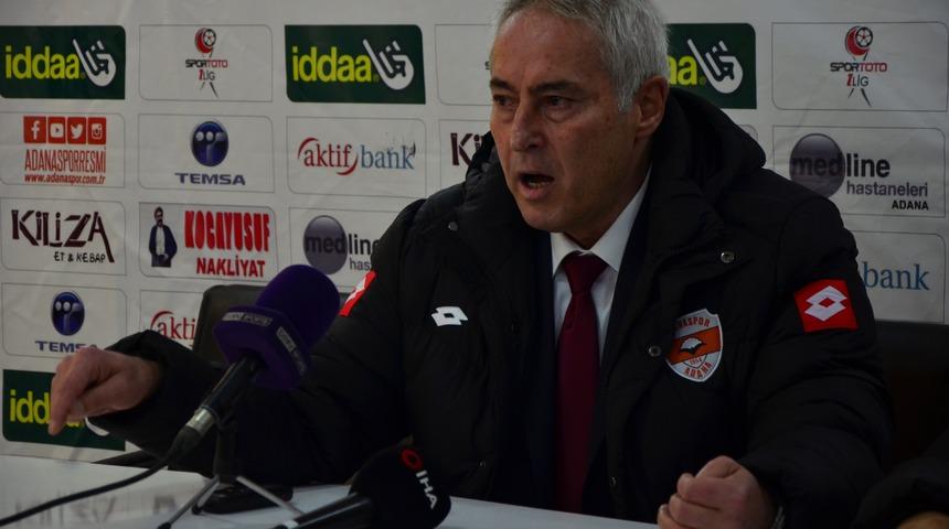 Adanaspor Coşkun Demirbakan ile yollarını ayırdı