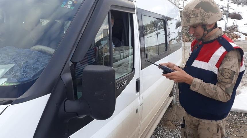 Jandarma ekiplerinden g&uuml;ven ve huzur uygulaması