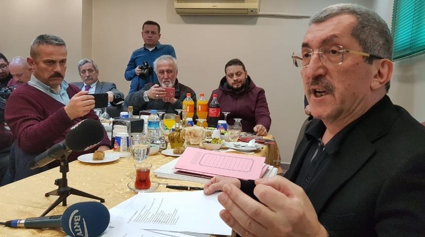 Vergili, “Borcu olan belediyenin kasasında 21 trilyonun ne işi var?”