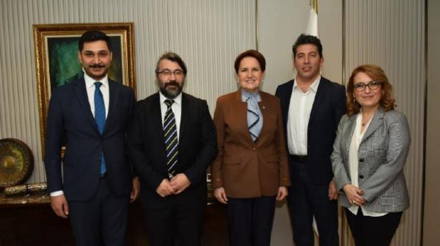 Ünlü oyuncu Emre Kınay İYİ Parti'den aday oldu! Ve resmen açıklandı