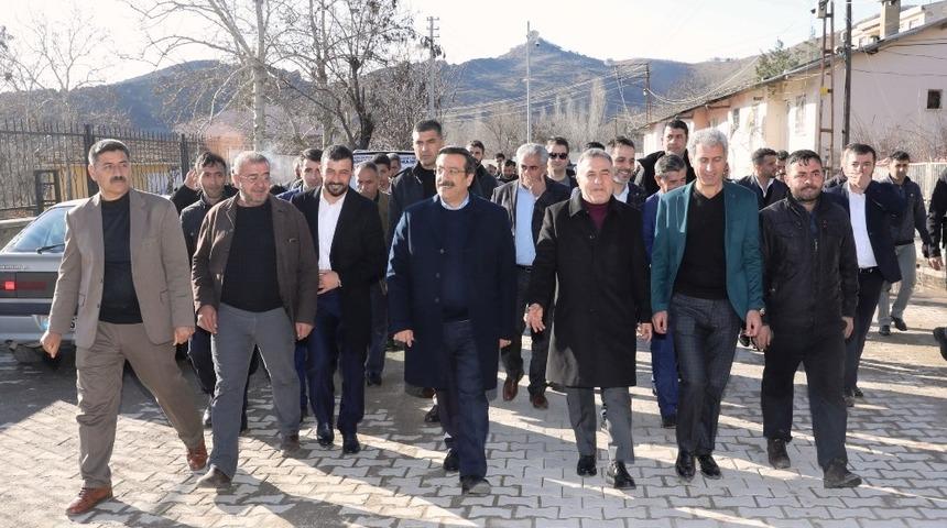 Başkan Atilla&rsquo;dan Hazro il&ccedil;esine ziyaret